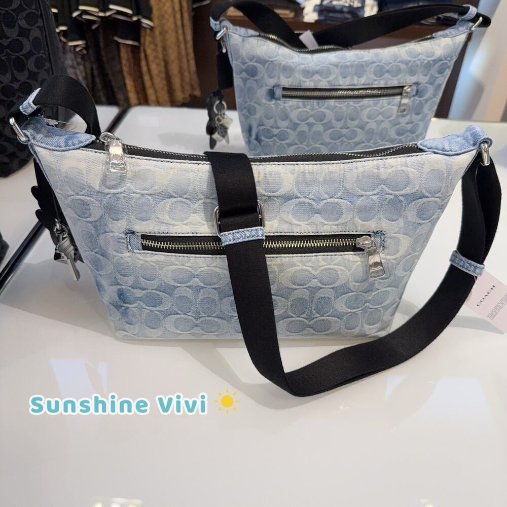 NWT Coach Small Finn Crossbody With Pouch In Loved Signature Denim CDY53 - Picture 5 of 9